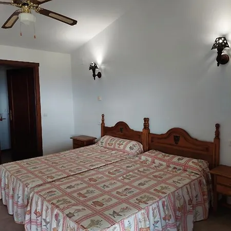 Rural Portilla De Monfraguee Hotel