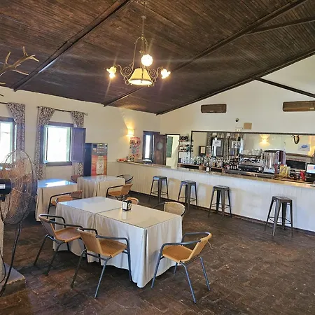 Rural Portilla De Monfraguee Hotel 2*