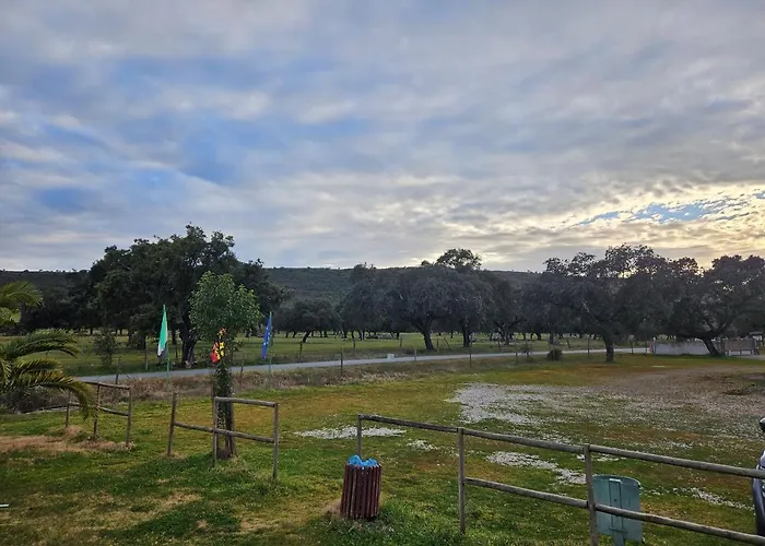 Rural Portilla De Monfraguee Hotel 2*