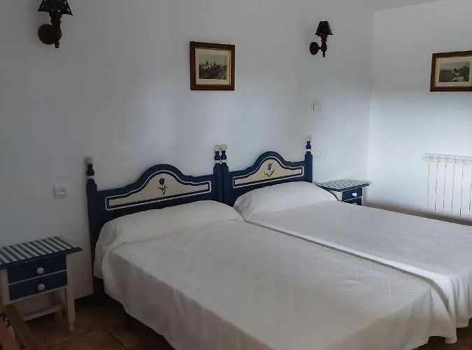 Rural Portilla De Monfraguee Hotel