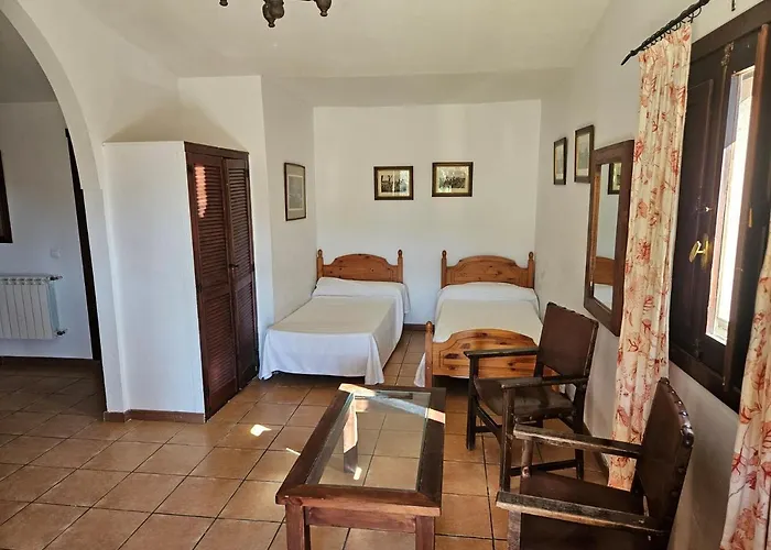 Rural Portilla De Monfraguee 2*