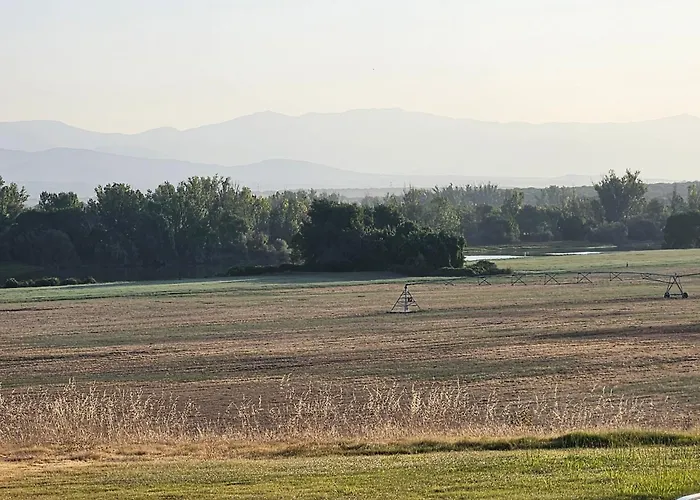 Rural Portilla De Monfraguee Hotel